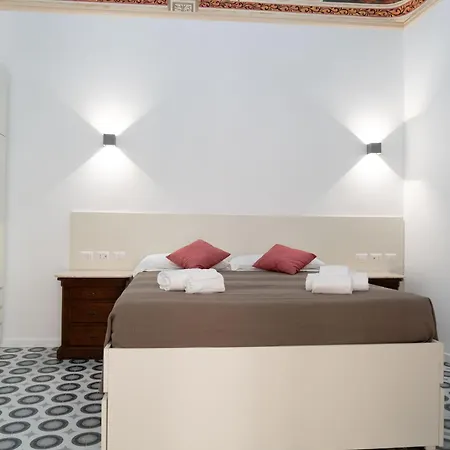 Suites&rooms *