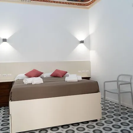 Suites&rooms